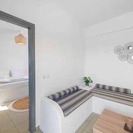 Amanecer Apartment *