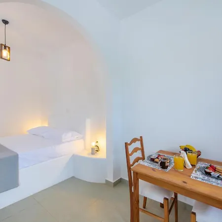 Apartment Amanecer Emporio (Santorini)