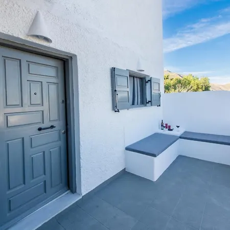 Amanecer Emporio (Santorini)