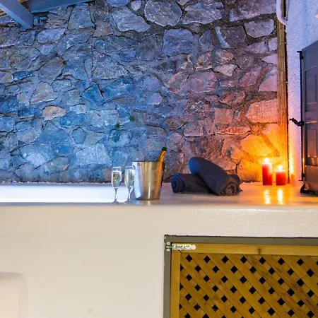 Apartment Amanecer Emporio (Santorini)